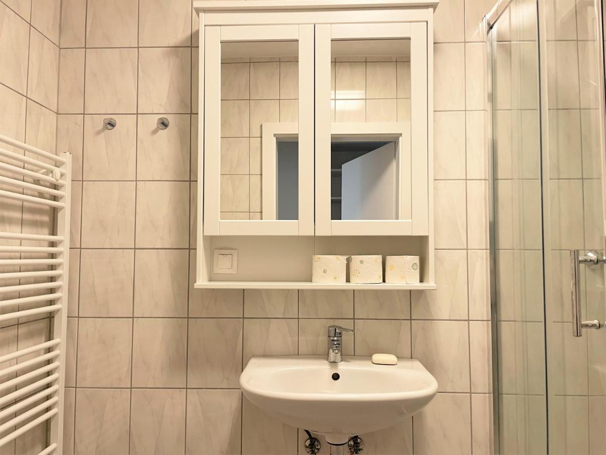 Holiday Suites Sankt Martin Клагенфурт Екстериор снимка